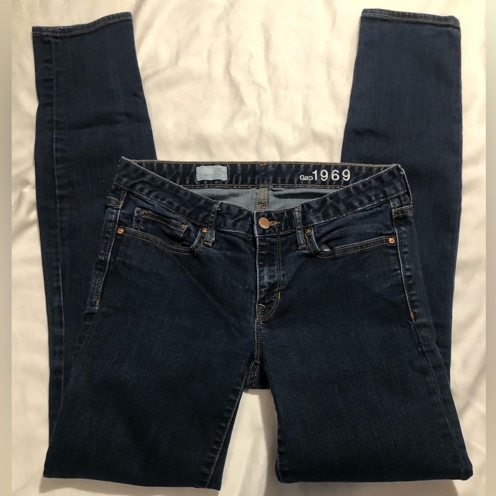 Gap Skinny jeans, size 28